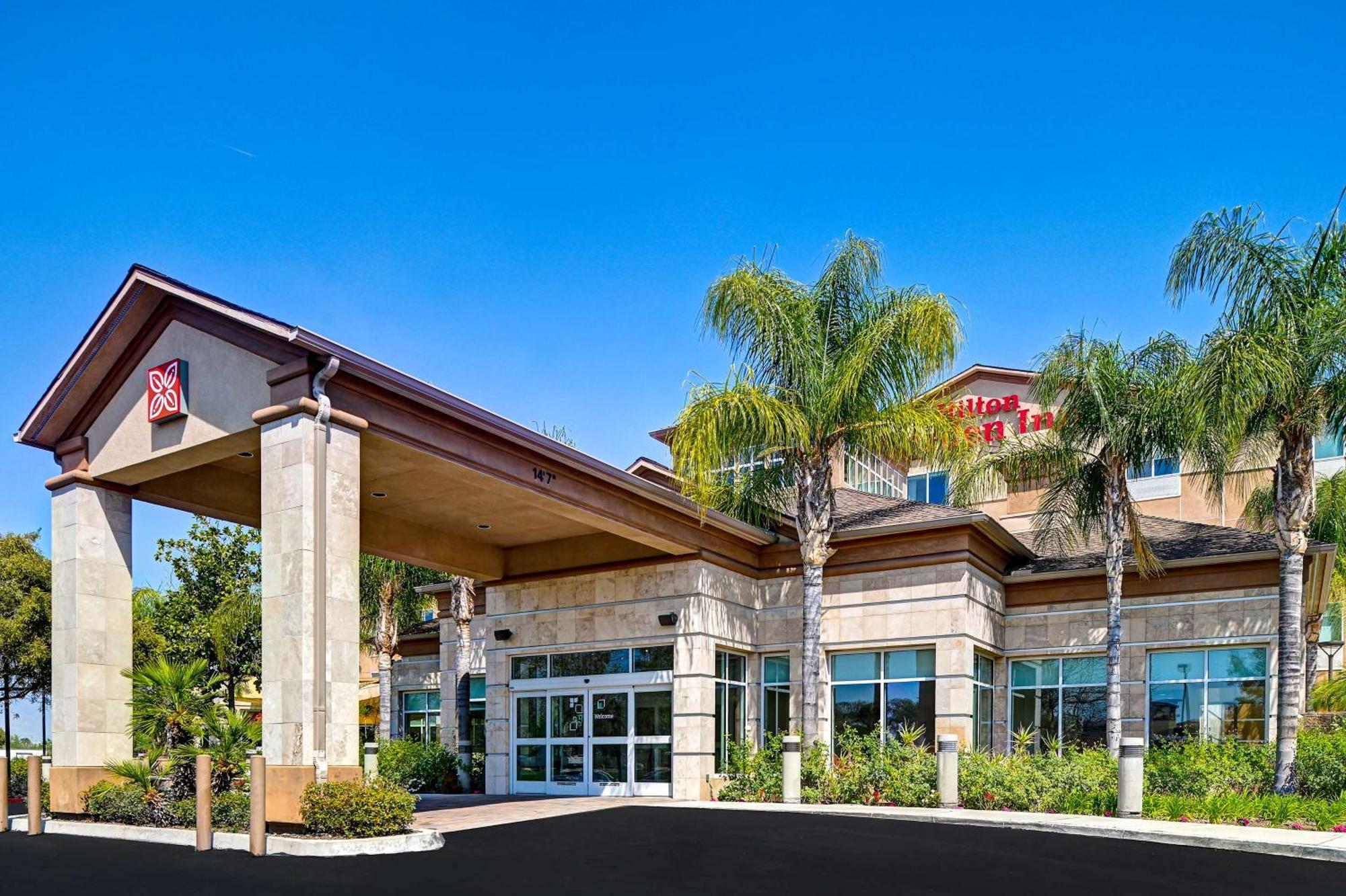 Hilton Garden Inn San Bernardino Exteriör bild